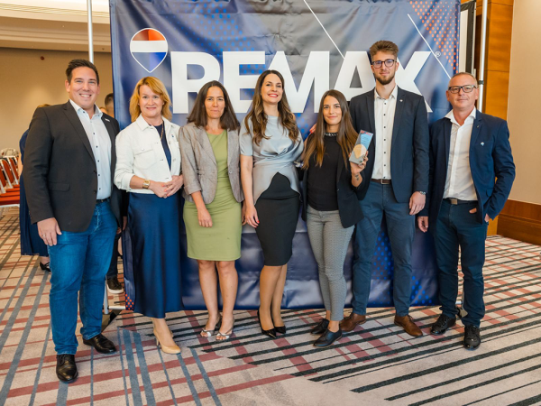 A RE/MAX GO növekedéséhez vezető szakembereket és üzlettársakat keresünk.